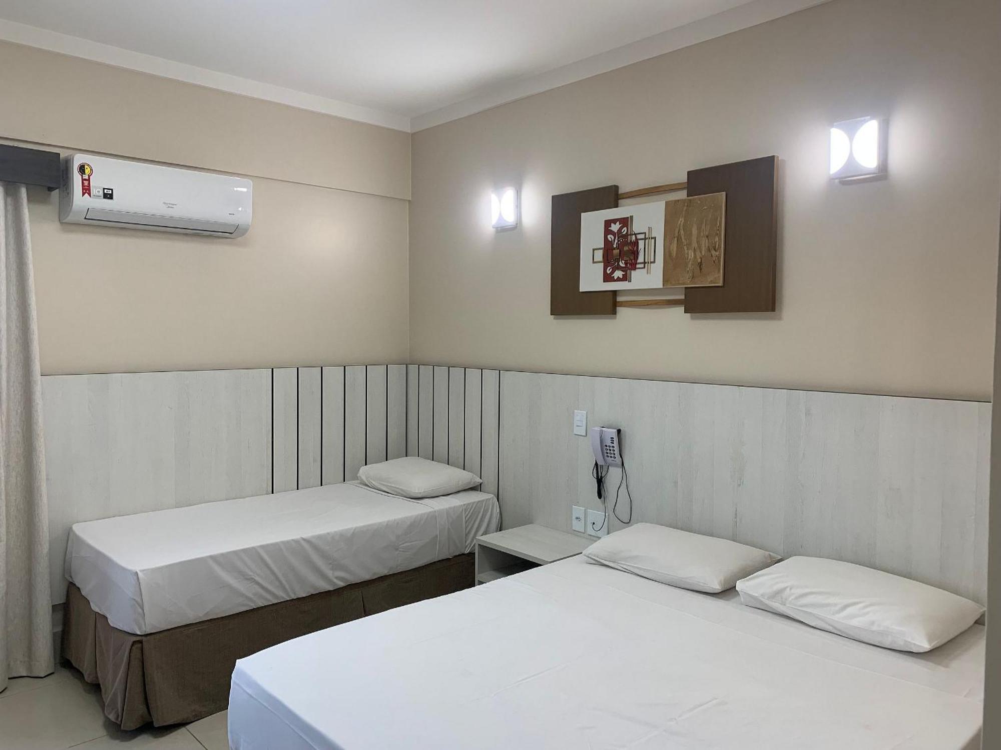 Hotel Spazzio Diroma Cafe Da Manha E Acesso Ao Acqua Park Caldas Novas Bagian luar foto