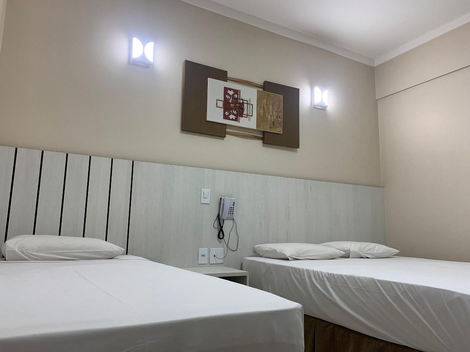 Hotel Spazzio Diroma Cafe Da Manha E Acesso Ao Acqua Park Caldas Novas Bagian luar foto