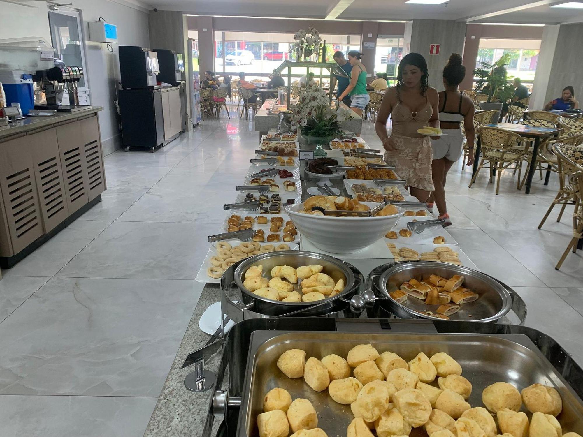 Hotel Spazzio Diroma Cafe Da Manha E Acesso Ao Acqua Park Caldas Novas Bagian luar foto