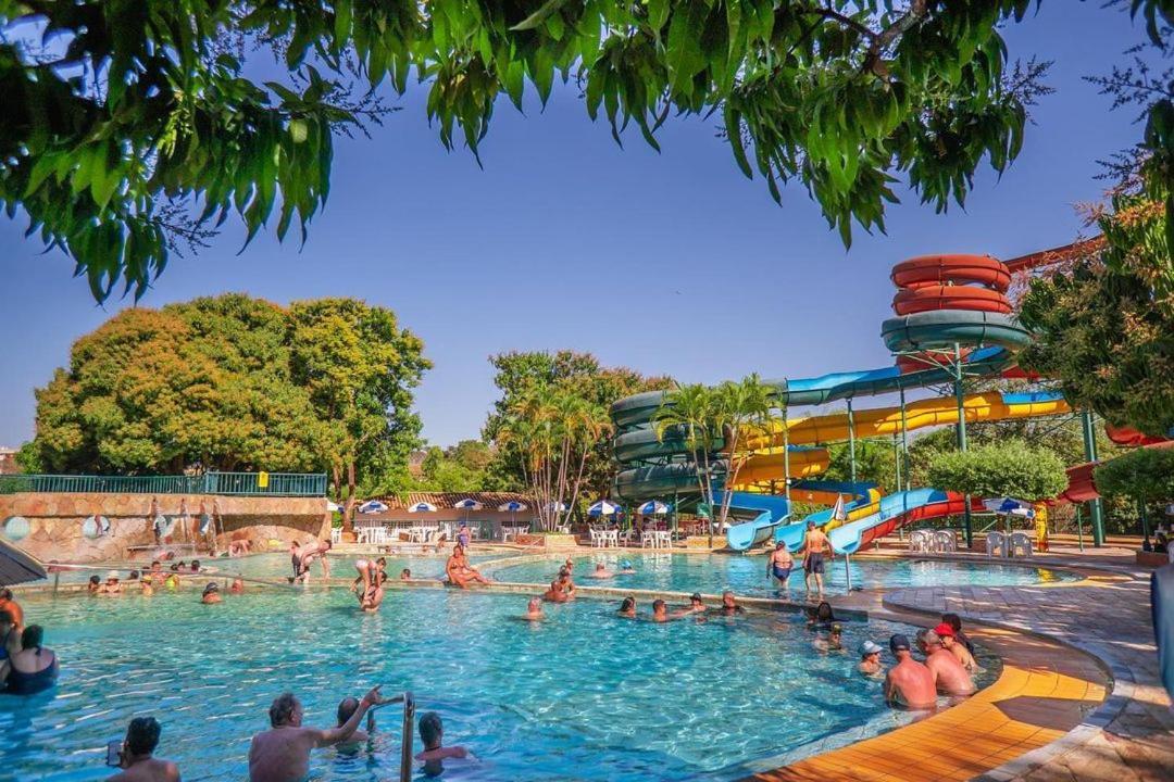 Hotel Spazzio Diroma Cafe Da Manha E Acesso Ao Acqua Park Caldas Novas Bagian luar foto