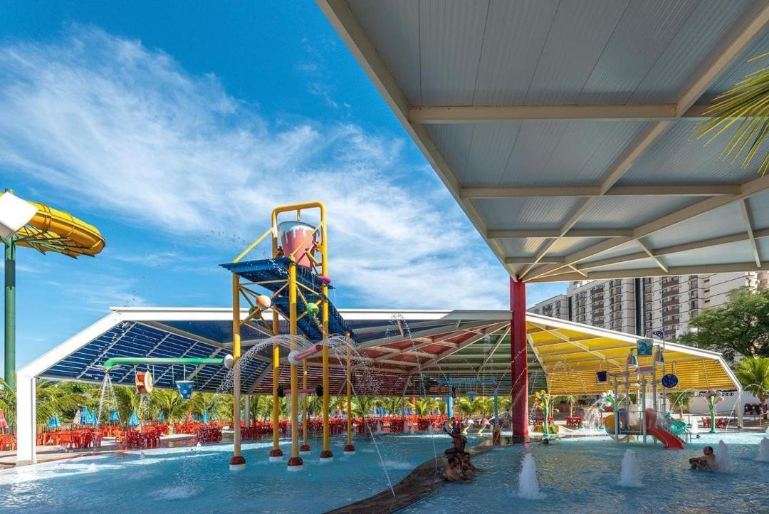 Hotel Spazzio Diroma Cafe Da Manha E Acesso Ao Acqua Park Caldas Novas Bagian luar foto